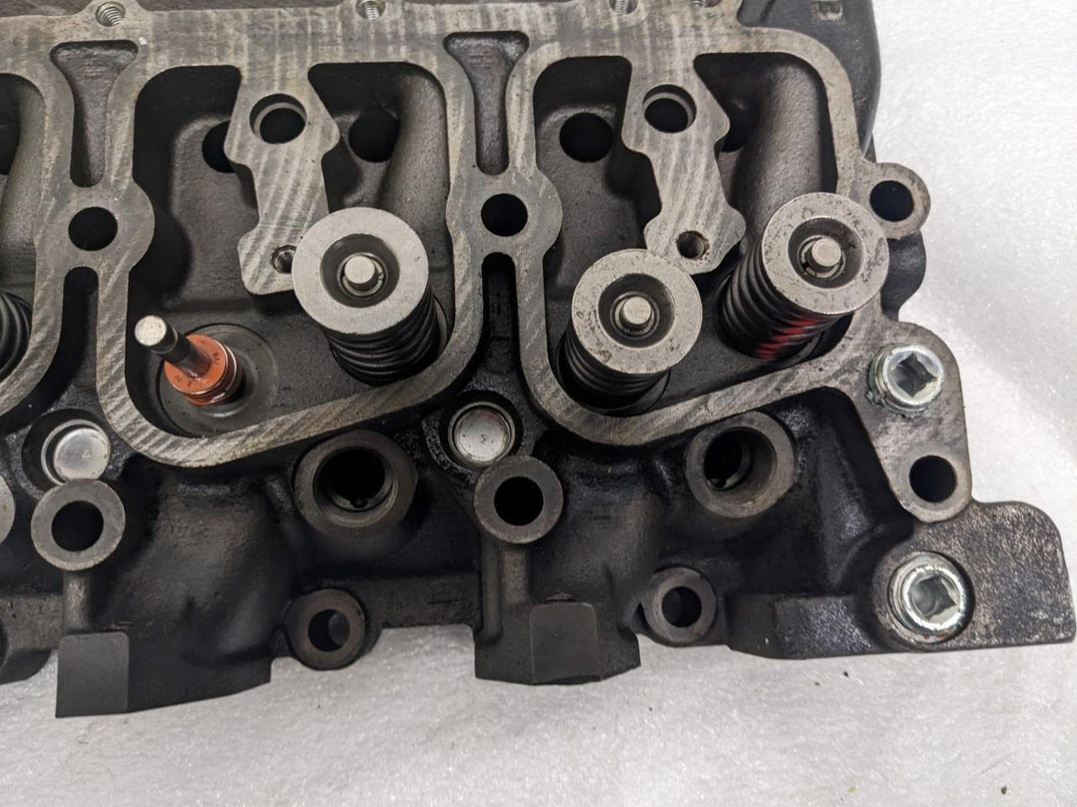 CUMMINS 2831041 Case Cummins Cylinder Head FOR 450/430/440 CASE Dozer NEW R18