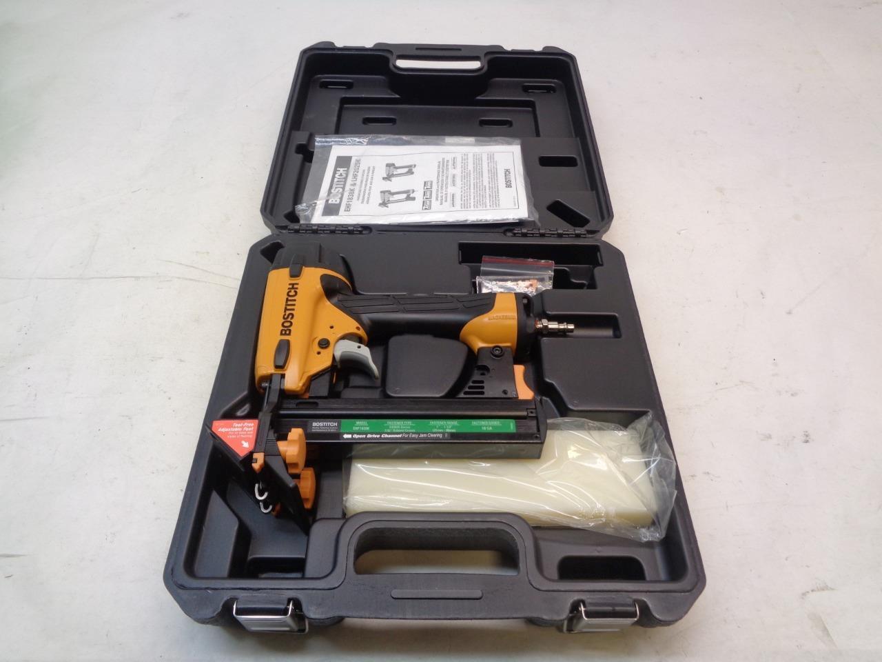 NEW BOSTITCH 1.5" 18 GAUGE FLOORING STAPLER EHF1838K BSR35