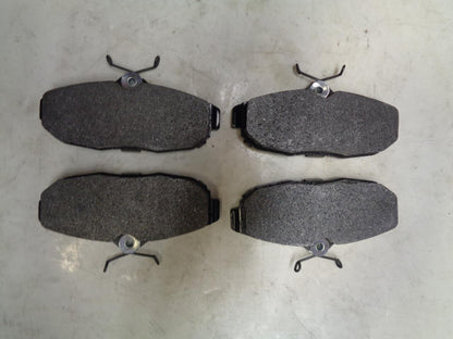 NEW HAWK PERFORMANCE STREET COMPOUND BRAKE PADS FOR MUSTANG REAR 7266-2-FF R5TA