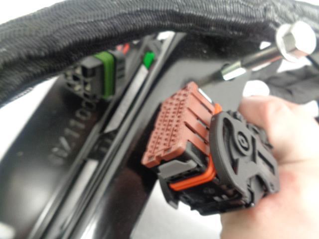 JOHN DEERE HARNESS KIT DZ110509 NEW R11