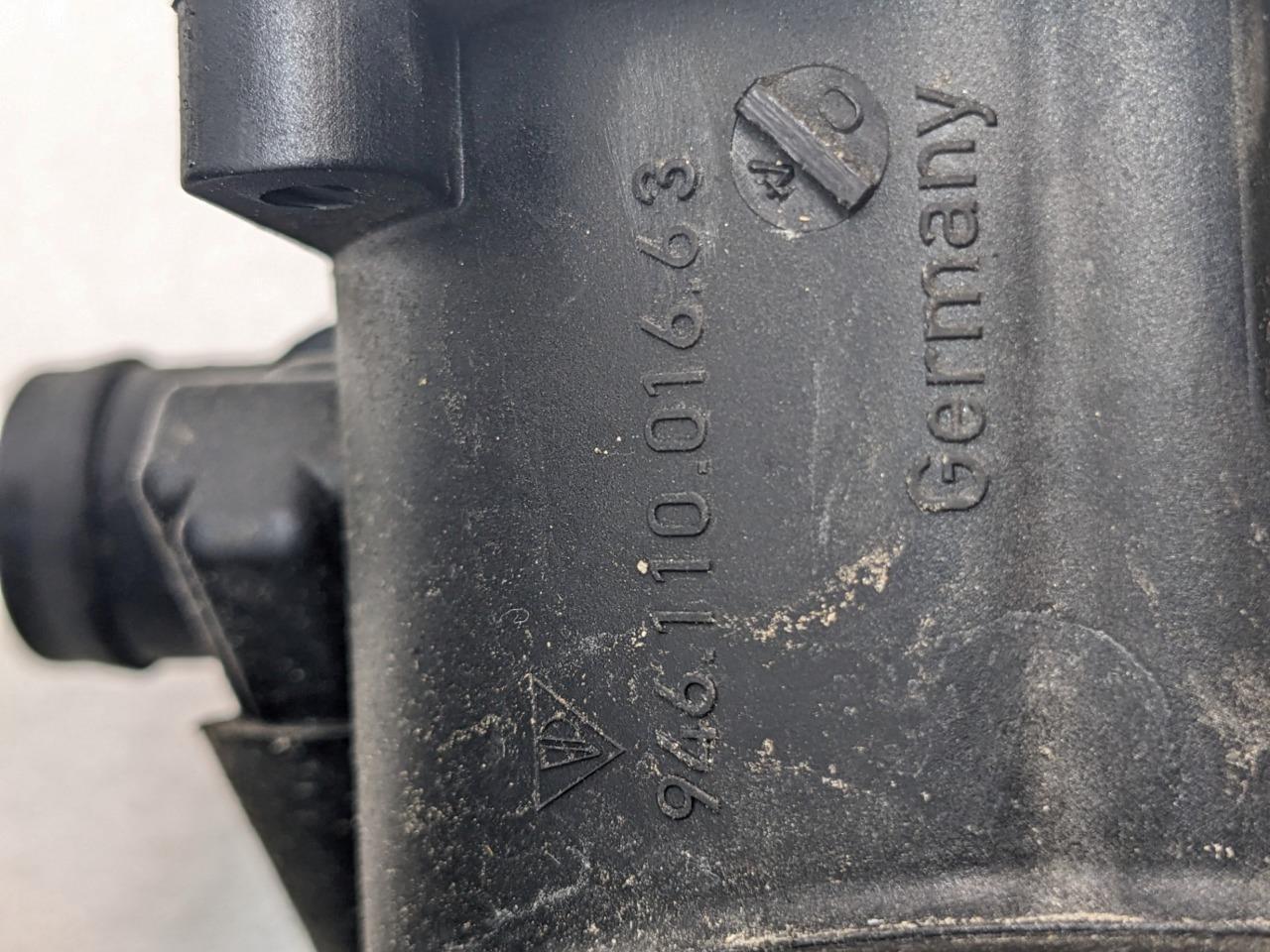 2011-2018 PORSCHE CAYENNE INTAKE MANIFOLD 94611001664 USED R24