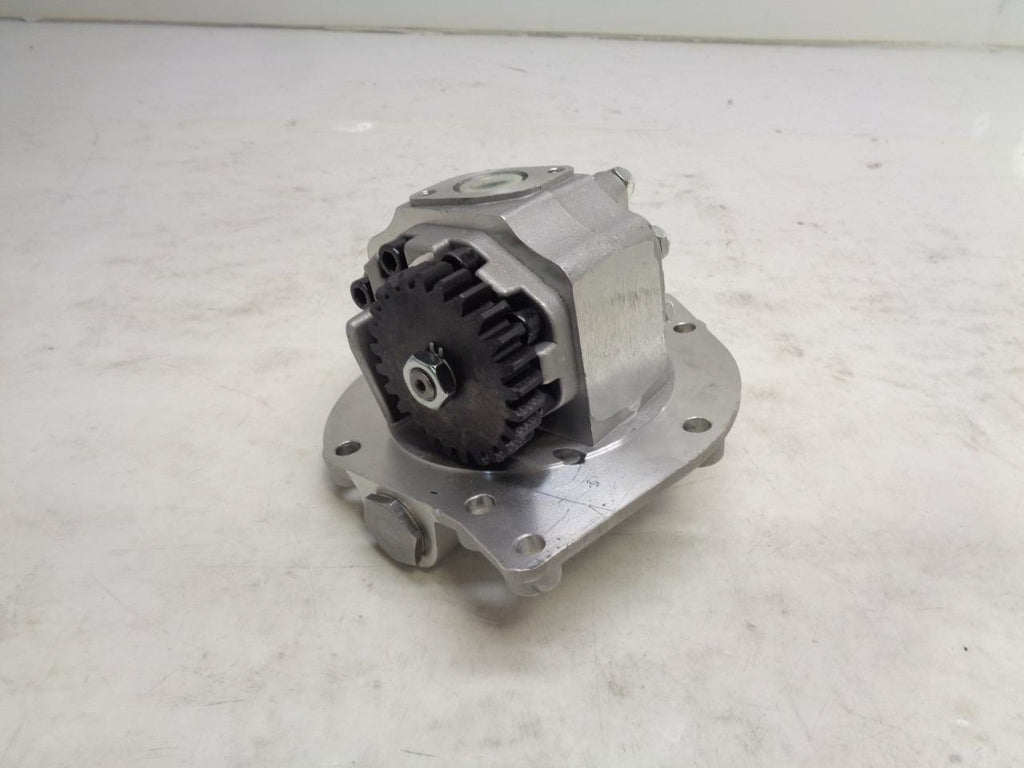 1 NEW INTERNAL PTO HYDRAULIC PUMP 25 SPLINE GEAR UNKNOWN MAKE/MODEL R18T1