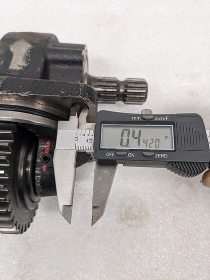 UNBRANDED SMALL PTO UNIT FOR TRACTOR 37 GEAR 2" SHAFT 15 SPLINE 4X3.8" NEW R11TA