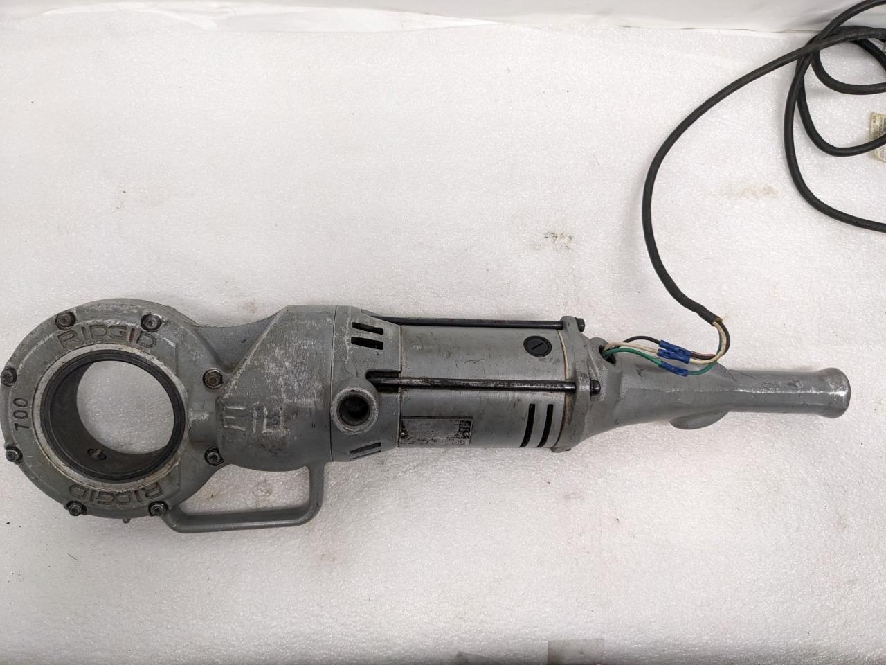 Ridgid 700 T2 Power Drive Pipe Threader Handheld Threading Machine used h1