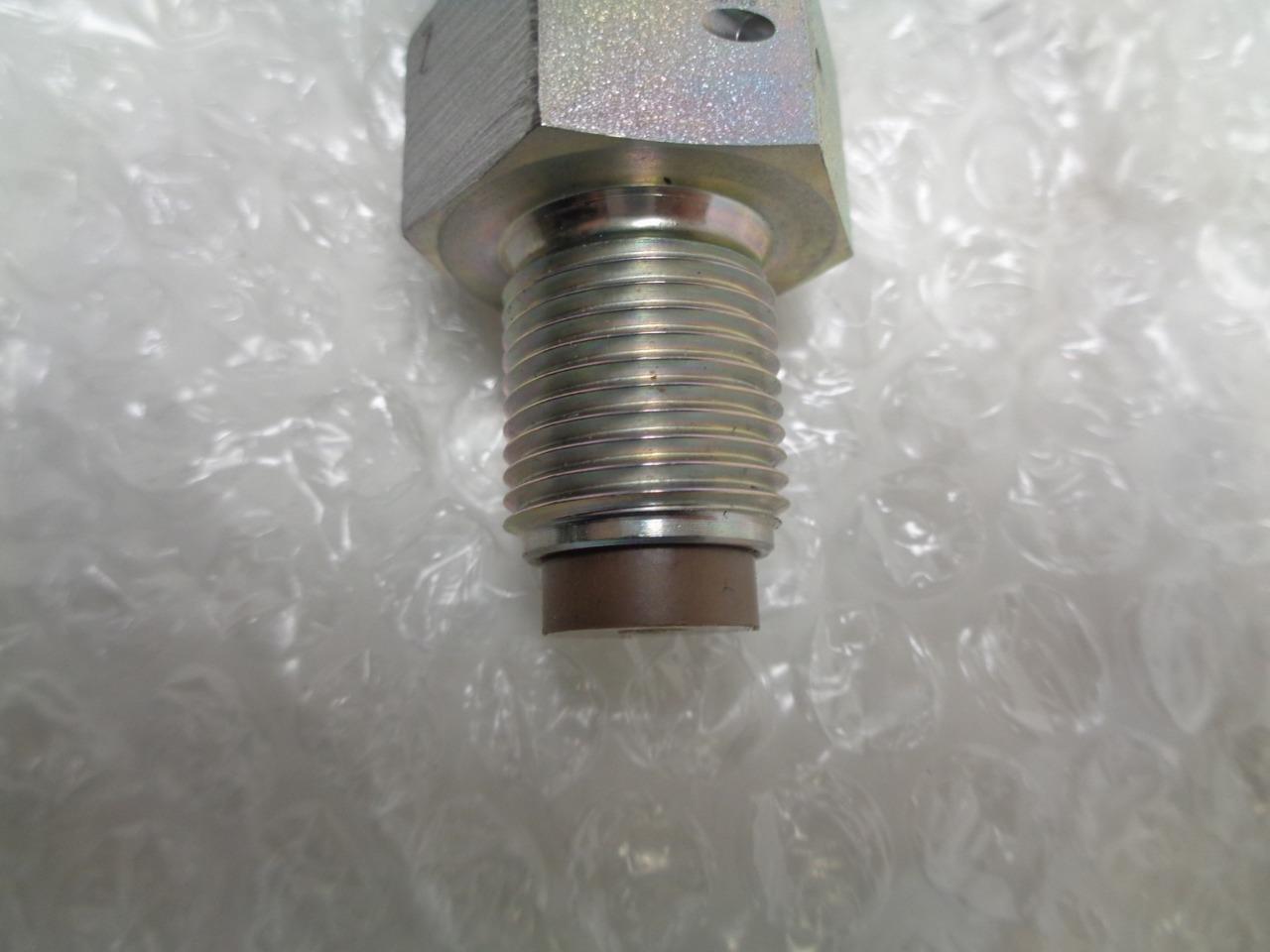 NEW VDO SPEED SENSOR FOR MERCEDES BENZ M18 24V 4 PINS 340-216-008-010Z R13T5