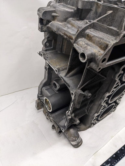 PORSCHE RIGHT/LEFT BARE ENGINE CASE FOR 97-04 BOXSTER 2.7L USED 996BGL2