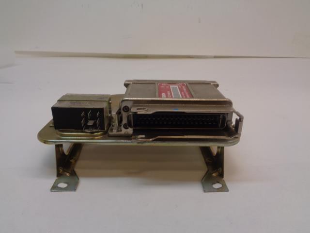 Porsche 928 Ignition Control Unit w/ Mount Relay & Coding Plug 928 618 124 22