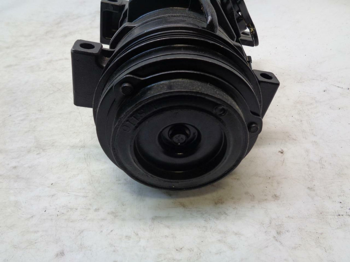 REMANUFACTURED NAPA 524450 AC COMPRESSOR 2002 CADILLAC ESCALADE 5.3L R1