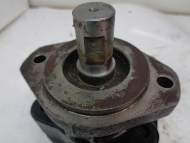 NEW PARKER 312-9218-435 HYDRAULIC PUMP MOTOR R34