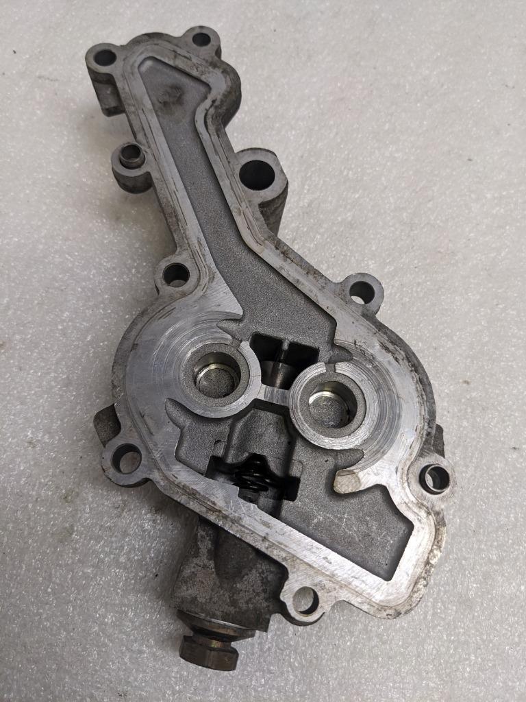 PORSCHE 99610721254 OIL PUMP COVER FOR 97-04 BOXSTER 986 3.2L USED R20T8