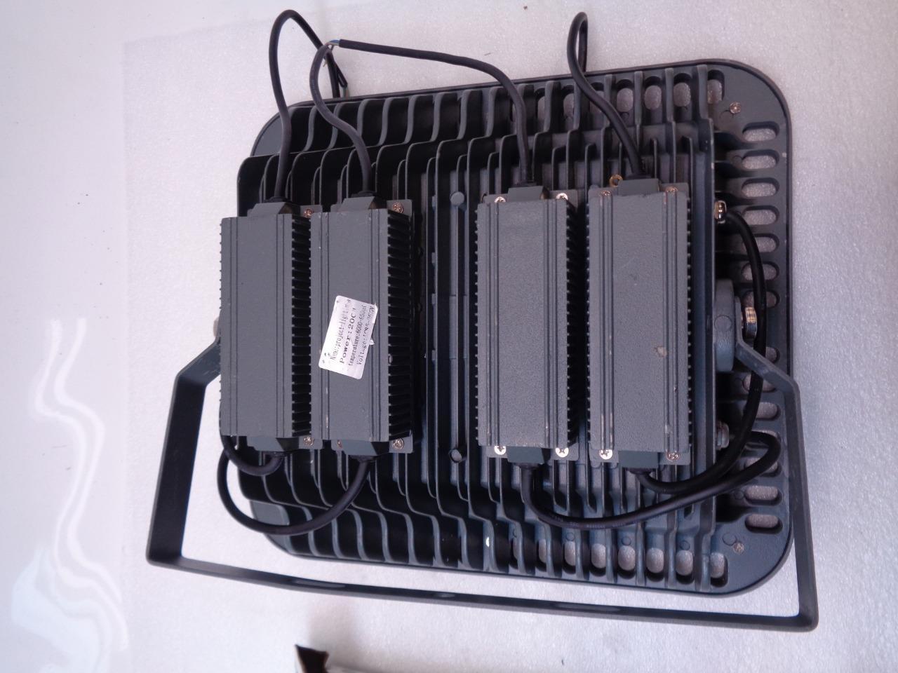 NEW PROJECT-LIGHT LAMP / FLOOD LIGHT 200W SR