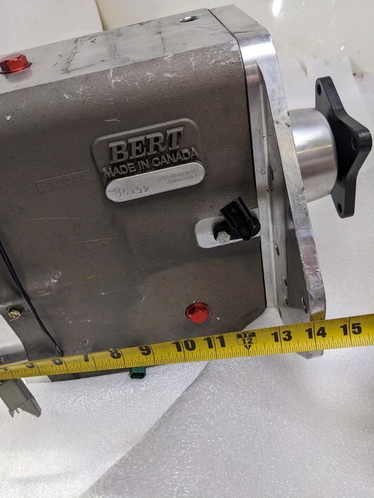 BERT HEAVY DUTY STAINLESS STEEL TRANSMISSSION B6192 P1060773 31-SPLINE USED B2