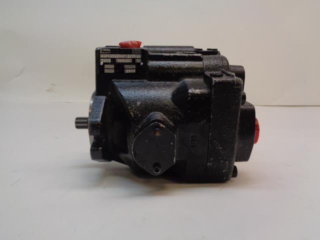 NEW PARKER PVP1636BRVP12X3932 HYDRAULIC PUMP DIV 3600 PSI 9T SPLINE PVP16 R34