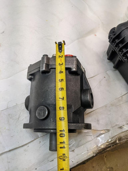 EATON VICKERS HYDRAULIC PISTON PUMP PVB20-FLSFW-20-CM-11 USED H1