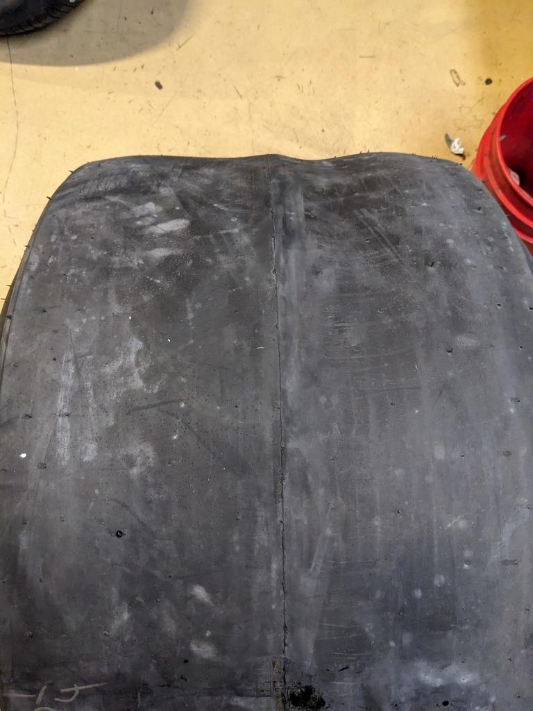 MICKEY THOMPSON ET DRAG WL 33.0 16.5 15S DRAG SLICK TIRE 90000000888-106-1/4"