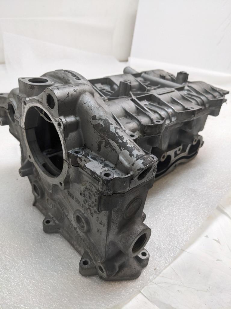 PORSCHE 911/996 CYLINDER HEAD ASSEMBLY W COVER 9961041391R #3 SR:0084  996GL2