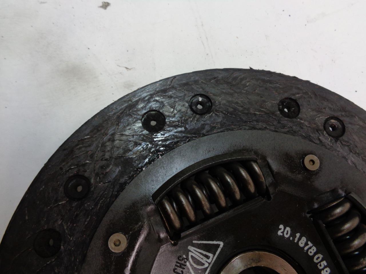 USED PORSCHE SACHS CLUTCH FRICTION DISC 996 116 013 51 R20T3