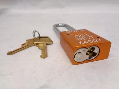 NEW AMERICAN LOCK ORANGE ALUMINUM PADLOCK 6PCS A1107KAORJ HH4 KEY R27