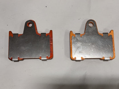 Harley-Davidson Original Equipment 41300053 Rear Brake Pads Fits XL Models R21T4