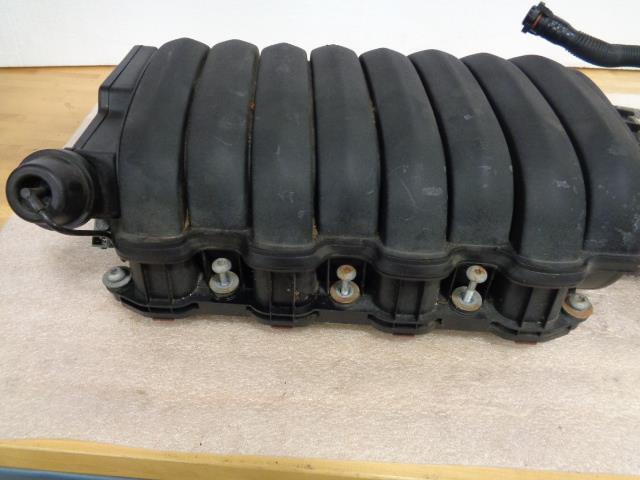 OEM USED PORSCHE INTAKE DISTRIBUTOR/MANIFOLD 948 110 016 05/948 605 115 03 R31