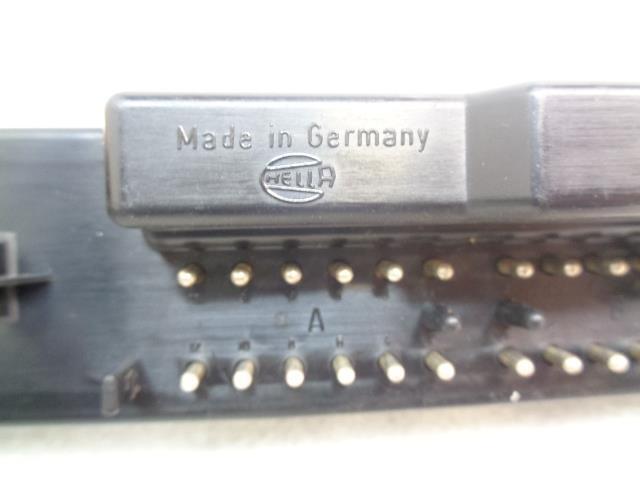 PORSCHE 94465302101 DASH CONTROL UNIT HVAC CONTROL FOR 944 DAMAGED USED R20