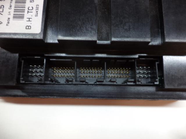 NEW GENUINE PORSCHE CAYENNE CLIMATE CONTROL UNIT 7L5 907 040 BK R20T7