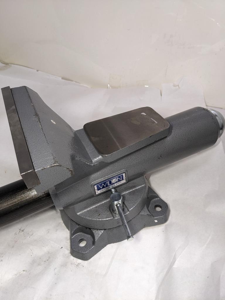 WILTON BENCH VISE 10" JAW WIDTH 12" OPENING DOUBLE LOCKDOWN BASE/SWIVEL K127 H2