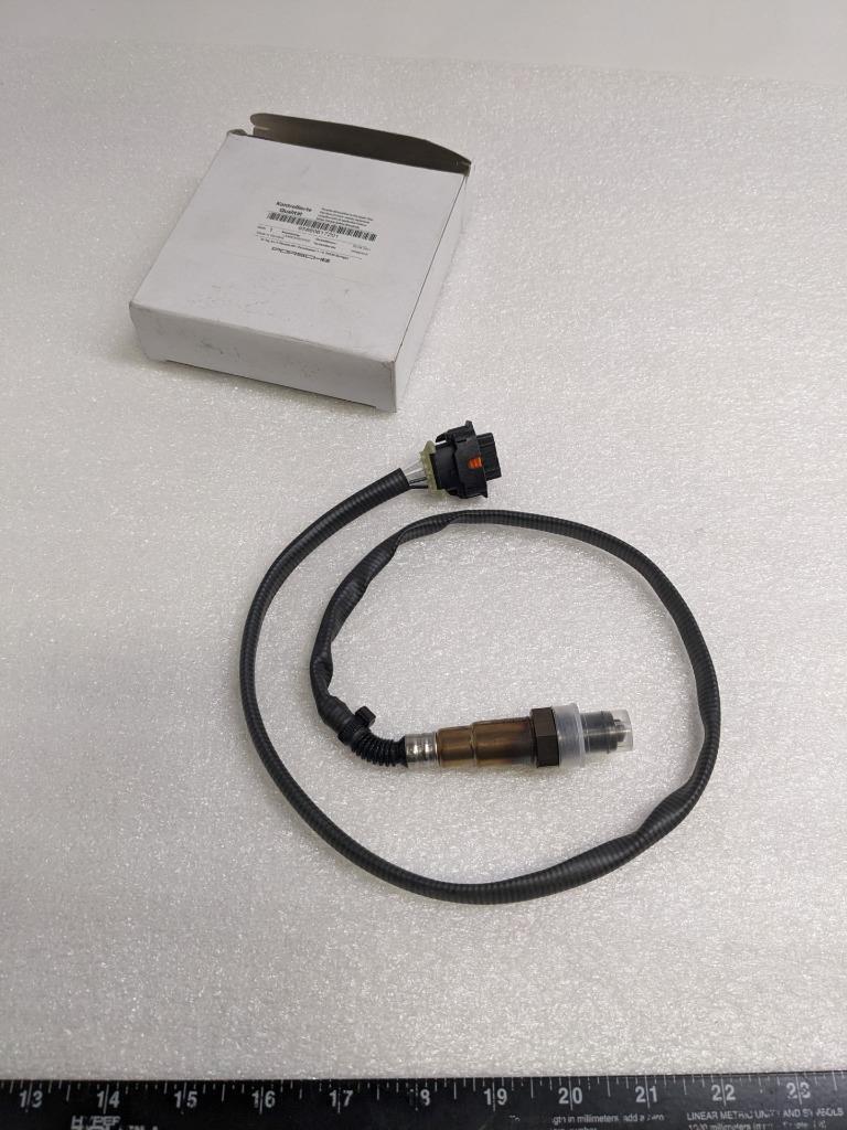 PORSCHE 95860617201 AUTO OXYGEN SENSOR FOR 11-18 CAYENNE S 4.8L V8 NEW PGB2TA