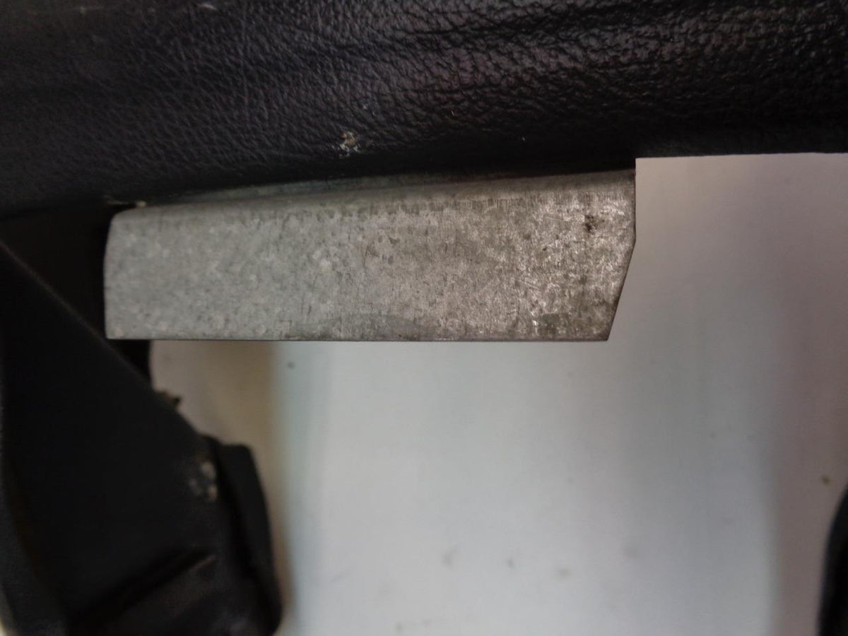 USED GENUINE PORSCHE REAR CONSOLE TRIM FOR PORSCHE 928 R20