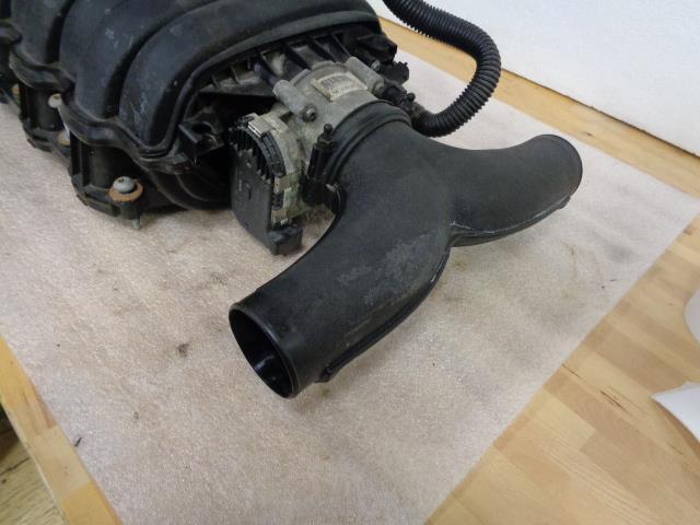 OEM USED PORSCHE INTAKE DISTRIBUTOR/MANIFOLD 948 110 016 05/948 605 115 03 R31
