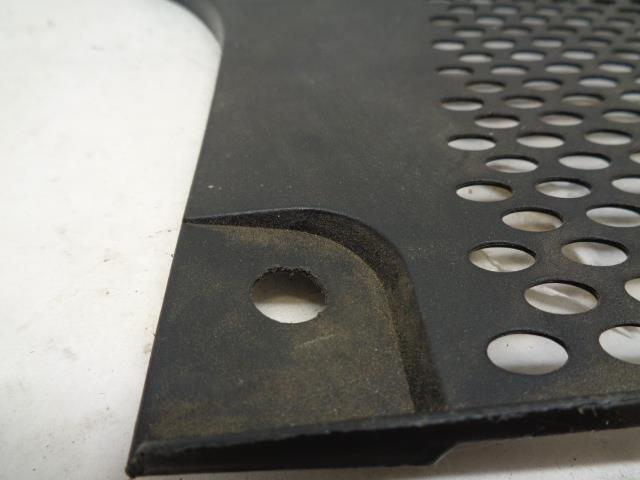 USED GENUINE PORSCHE 911 CARRERA SIDE COVER  996 572 562 01 R20