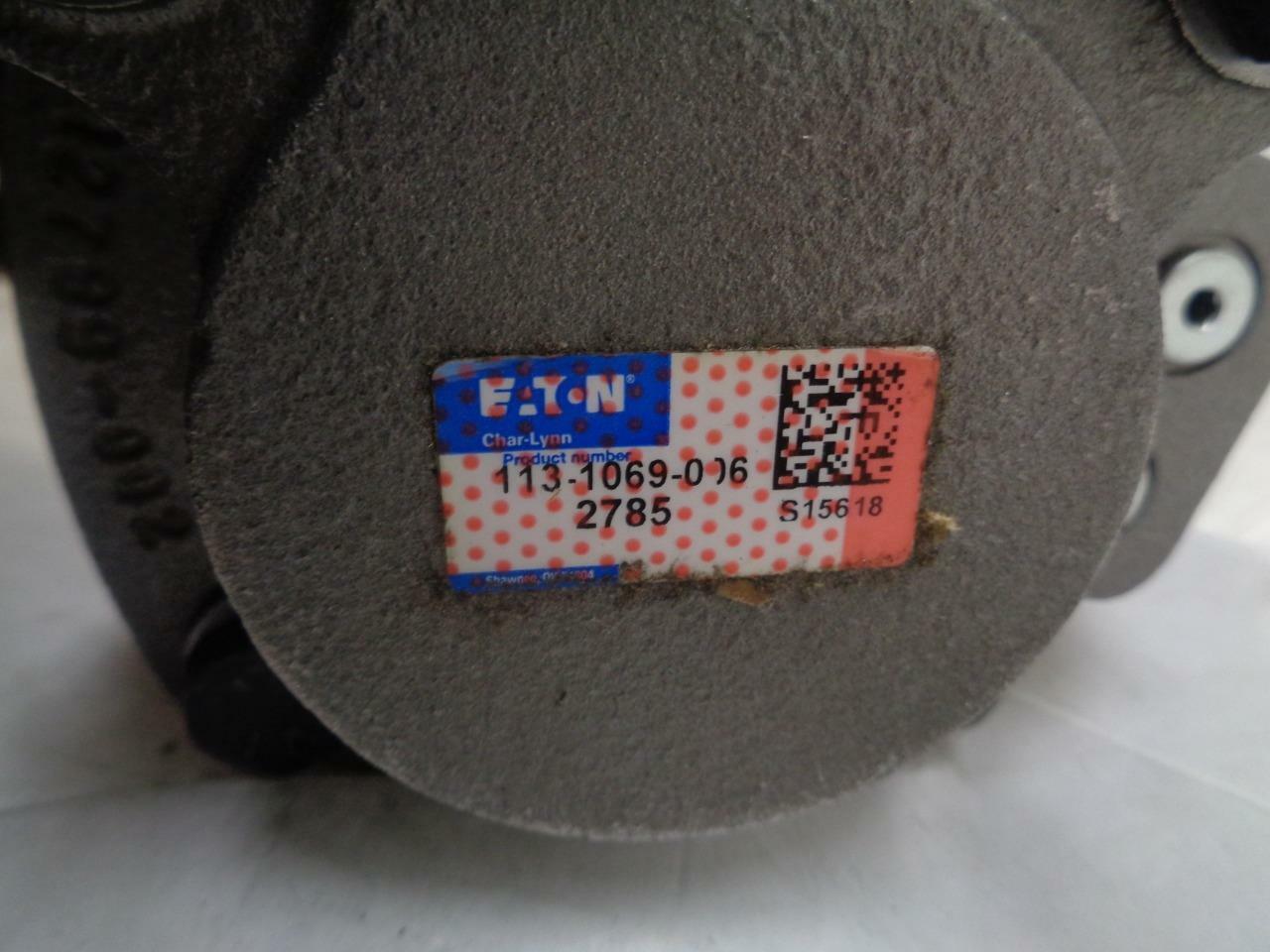 Eaton Char-Lynn Hydraulic Motor 2000 PSI 982.7 cm³ Displacement 113-1069-006 J1