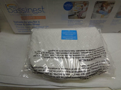 NEW Halo Bassinest Swivel Sweeper 3886 BSR