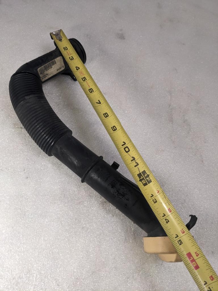 PORSCHE 996 997 OIL FILLER PIPE HOSE W CRANKCASE O-RING 99610715061 USED 996BGL