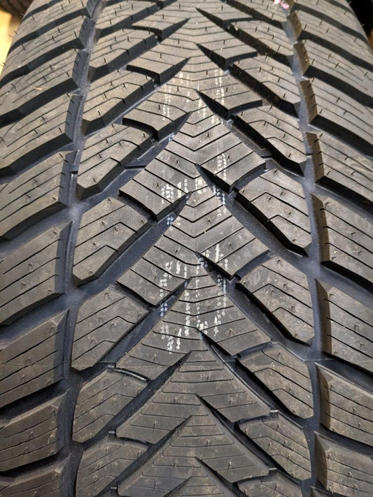 GOODYEAR EAGLE  ENFORCED WINTER P 275 55 20 113V SL TIRE