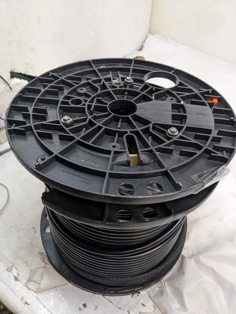 260FT DEAD BOLT REEL OUTDOOR HYBRID FIBER JUMPER 4-STRANDS W PULLING EYE NEW R29