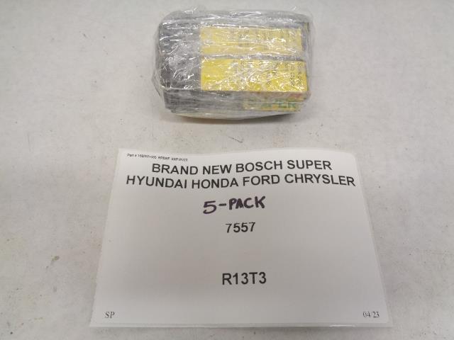 BRAND NEW BOSCH SUPER HYUNDAI HONDA FORD CHRYSLER 5-PACK 7557 R13T3