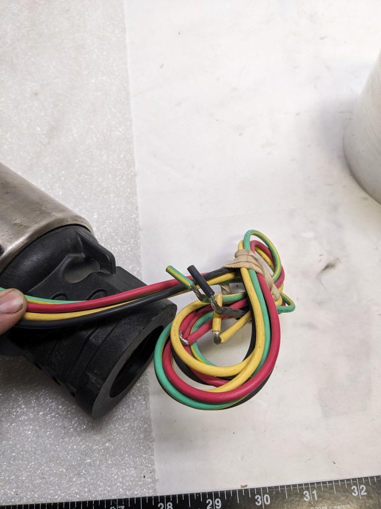 FLOTEC FP3232-12 SUBMERSIBLE WELL PUMP 3-WIRE 230V 60HZ 1PH 1HP 10GPM NEW H2