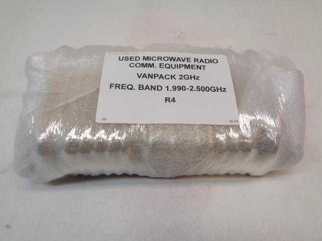 USED MICROWAVE RADIO COMM. EQUIPMENT VANPACK 2GHz FREQ. BAND 1.990-2.500GHz R4