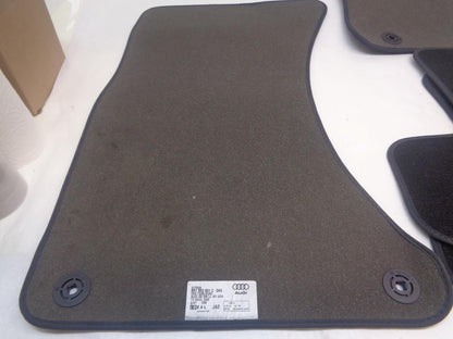 NEW 4PC OEM AUDI Q5 BLACK CARPET FLOOR MATS 21702A 8R1 863 691 C SR