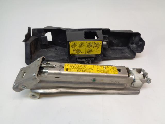 NEW AUDI 2005-2011 FLOOR JACK 4F0 011 031 H R31