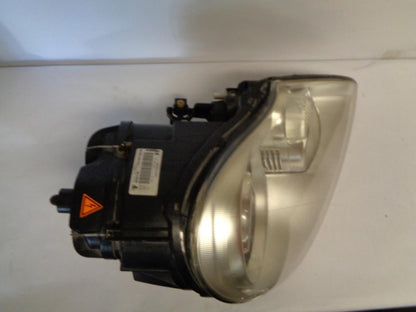 PORSCHE CAYENNE RIGHT HID HEADLIGHT 7L5 941 030 AA W/ MOUNTING BRACKET USED R31