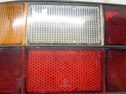 Porsche 944/924 77-91 Tail Light Assembly LEFT USED GENUINE 477-945-213 R25T7