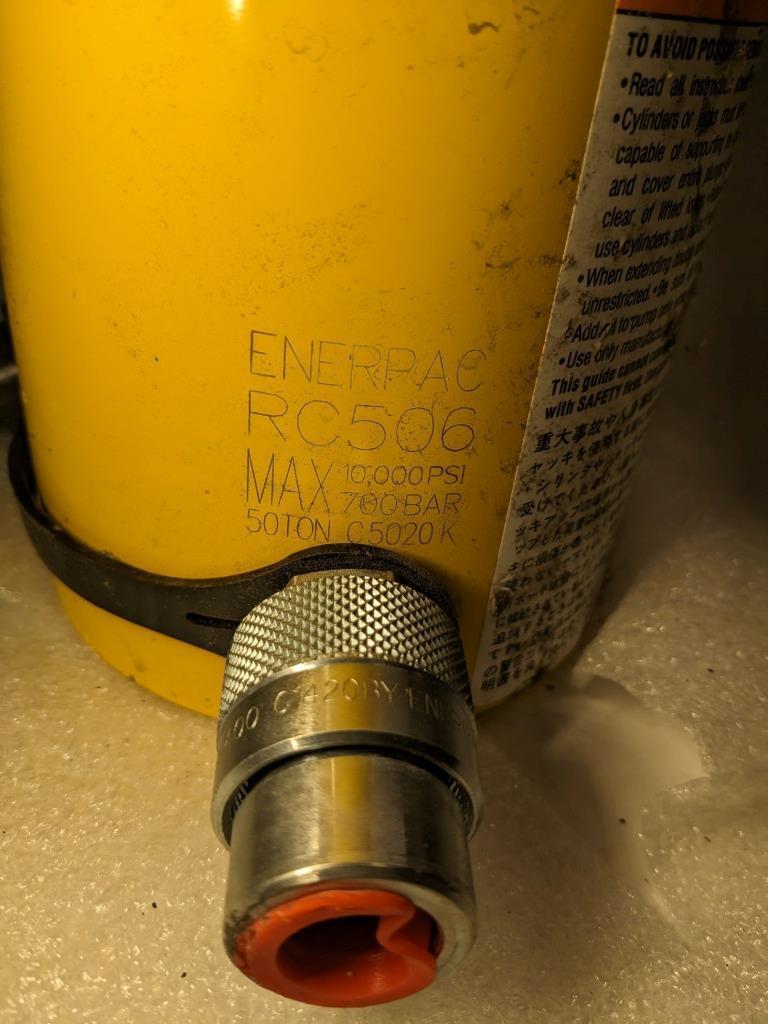 ENERPAC GENERAL PURPOSE HYDRAULIC CYLINDER 55.2 TON CAPACITY/ 6.25" RC506 R15