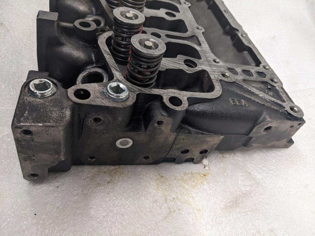 CUMMINS 2831041 Case Cummins Cylinder Head FOR 450/430/440 CASE Dozer NEW R18