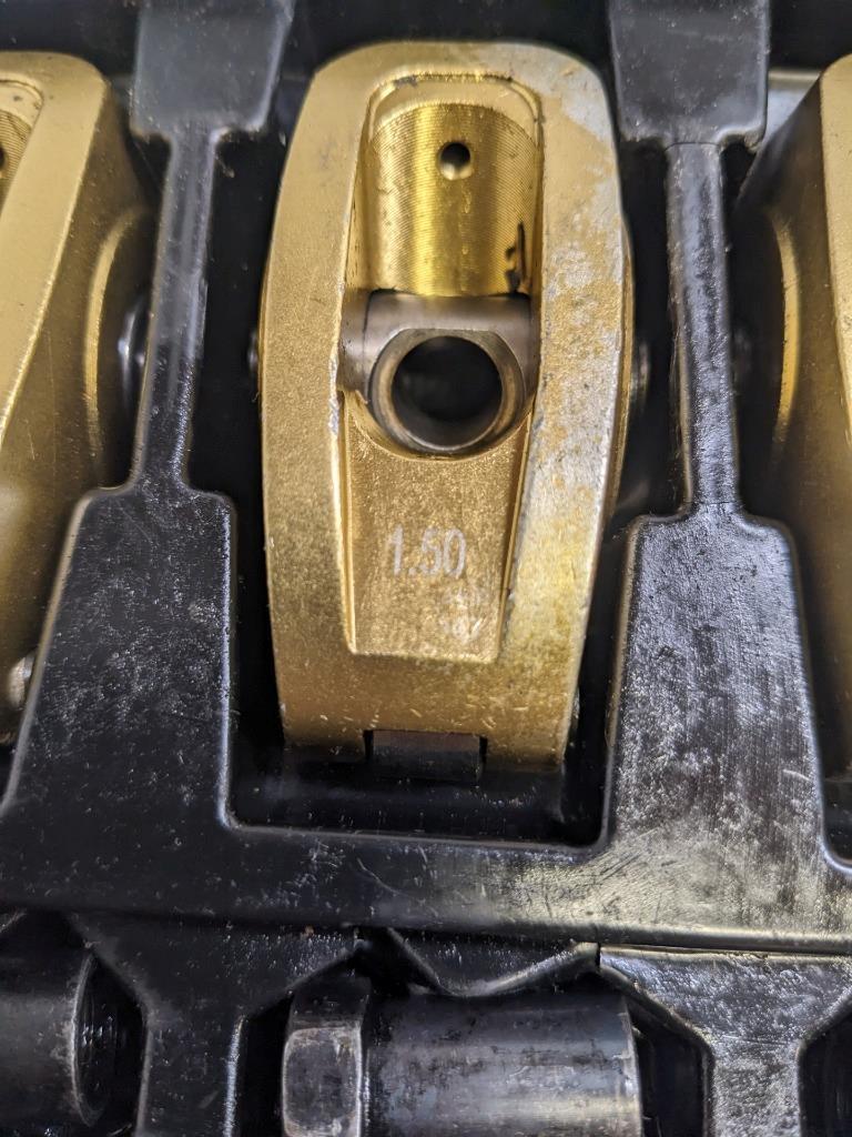 SPEED MASTER79 ALUMINUM ROLLER ROCKER ARMS SET 8/16 PCE261100401 USED R29