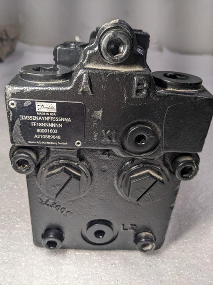 DANFOSS DRIVE MOTOR BOOM LIFT 80001603 13-SPLINE NEW R11