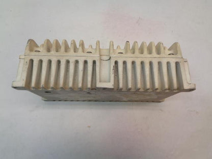 USED MICROWAVE RADIO COMM. EQUIPMENT VANPACK 2GHz FREQ. BAND 1.990-2.500GHz R4