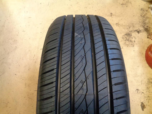 YOKOHAMA AVID ASCEND P 215 55 18 94H SL ALL SEASON TIRES 32370 CQ1