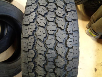 1 GOODYEAR WRANGLER AT ADVENTURE KEVLAR 245 75 16 111T SL 758059571 BQ1